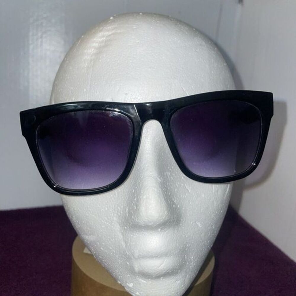 Tommy Hilfiger "Kim" WP OL450‎ Sunglasses Black